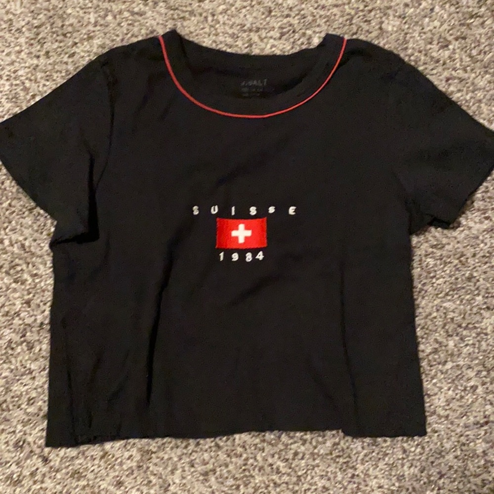 brandy suisse cropped graphic tee